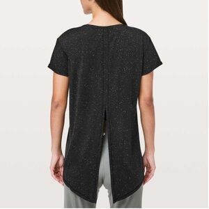 Lululemon Part Ways Tee - Black / White - Size 4